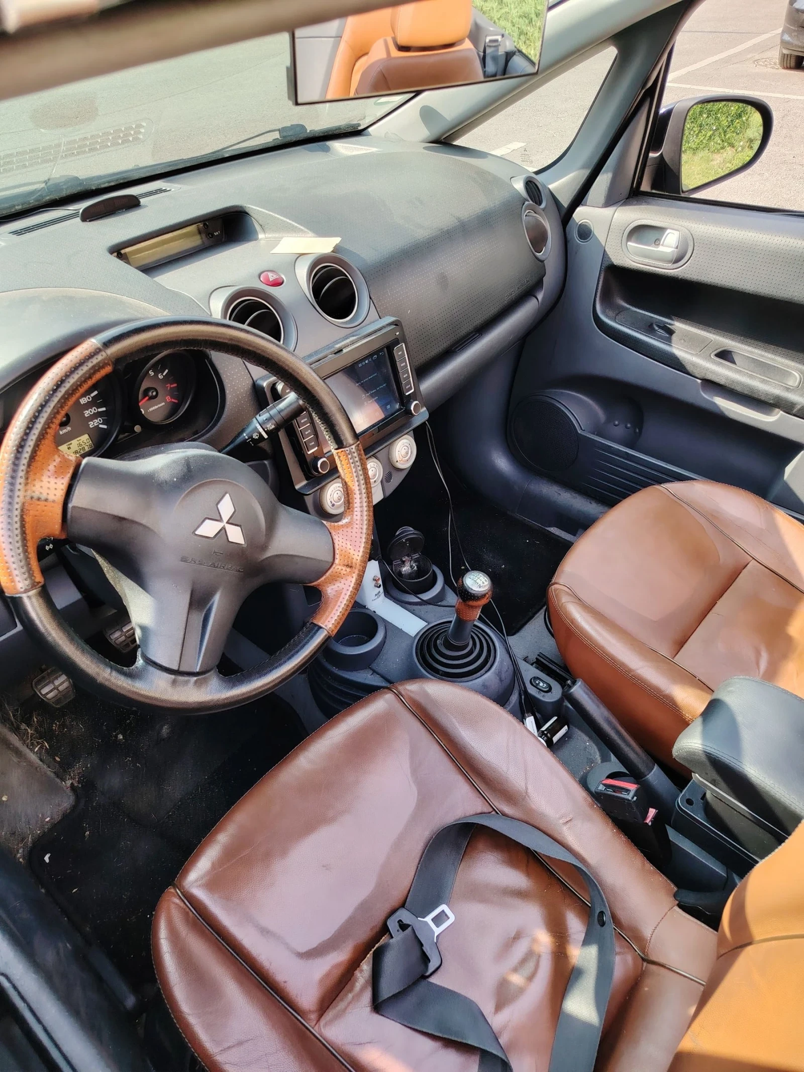 Mitsubishi Colt, снимка 4 - Автомобили и джипове - 54802282