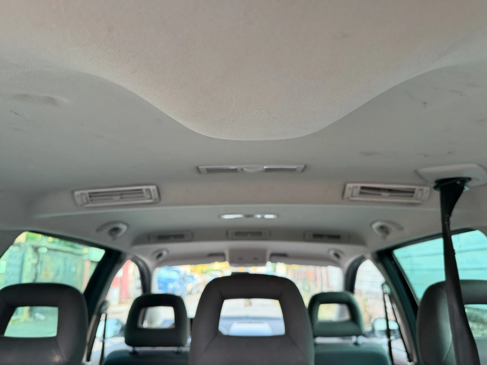 VW Sharan  1.9 TDI 4Motion | 131 к.с.| Подгреви, снимка 8 - Автомобили и джипове - 54826867