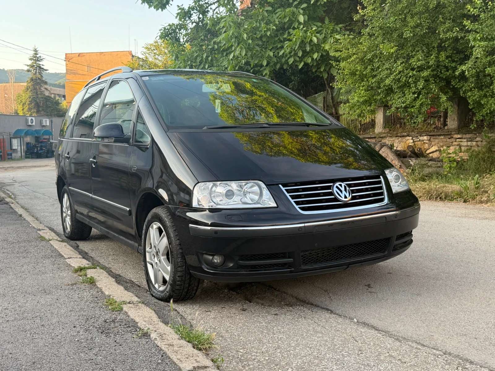 VW Sharan  1.9 TDI 4Motion | 131 к.с.| Подгреви, снимка 7 - Автомобили и джипове - 54826867