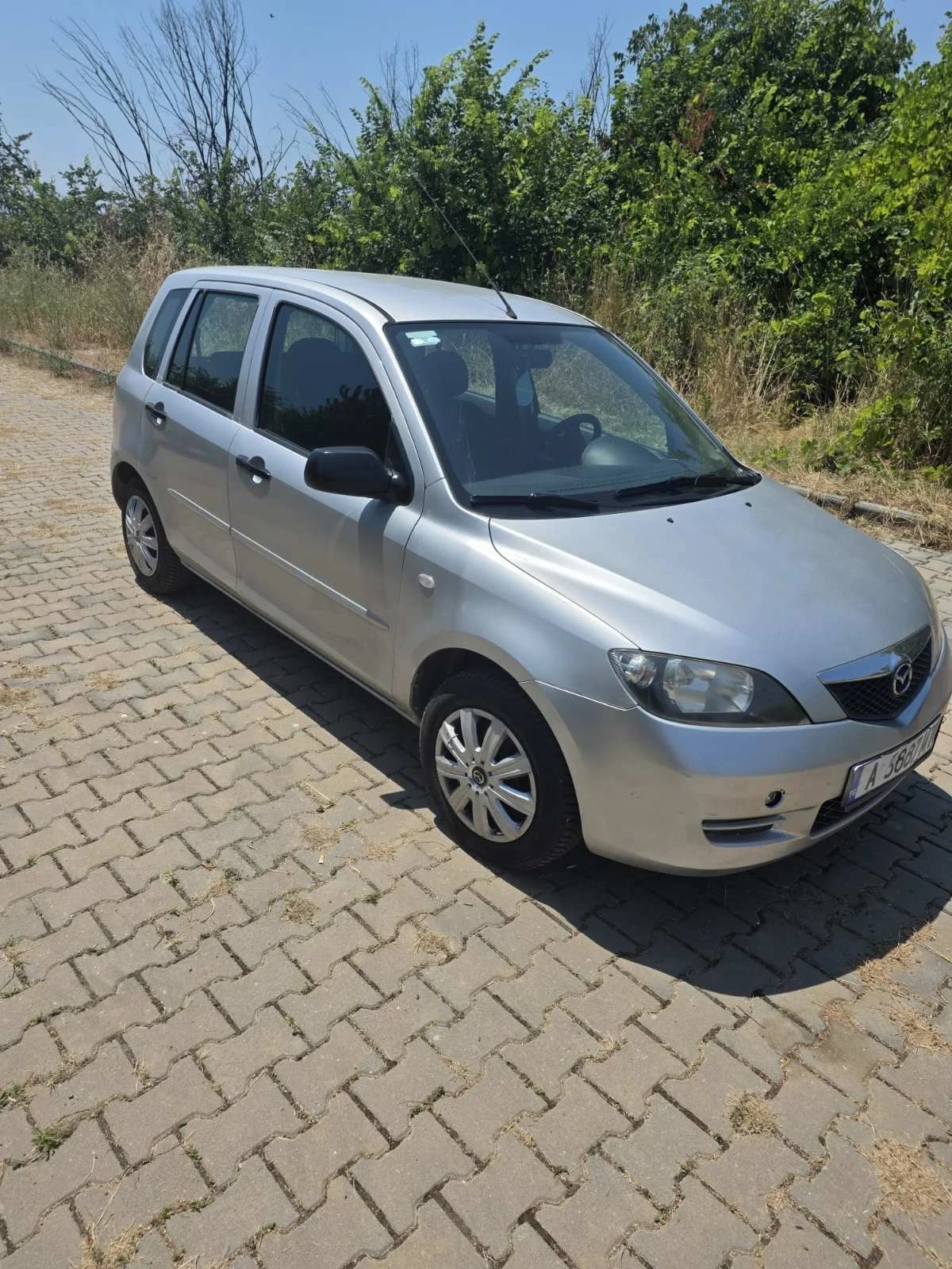 Mazda 2, снимка 2 - Автомобили и джипове - 55119129