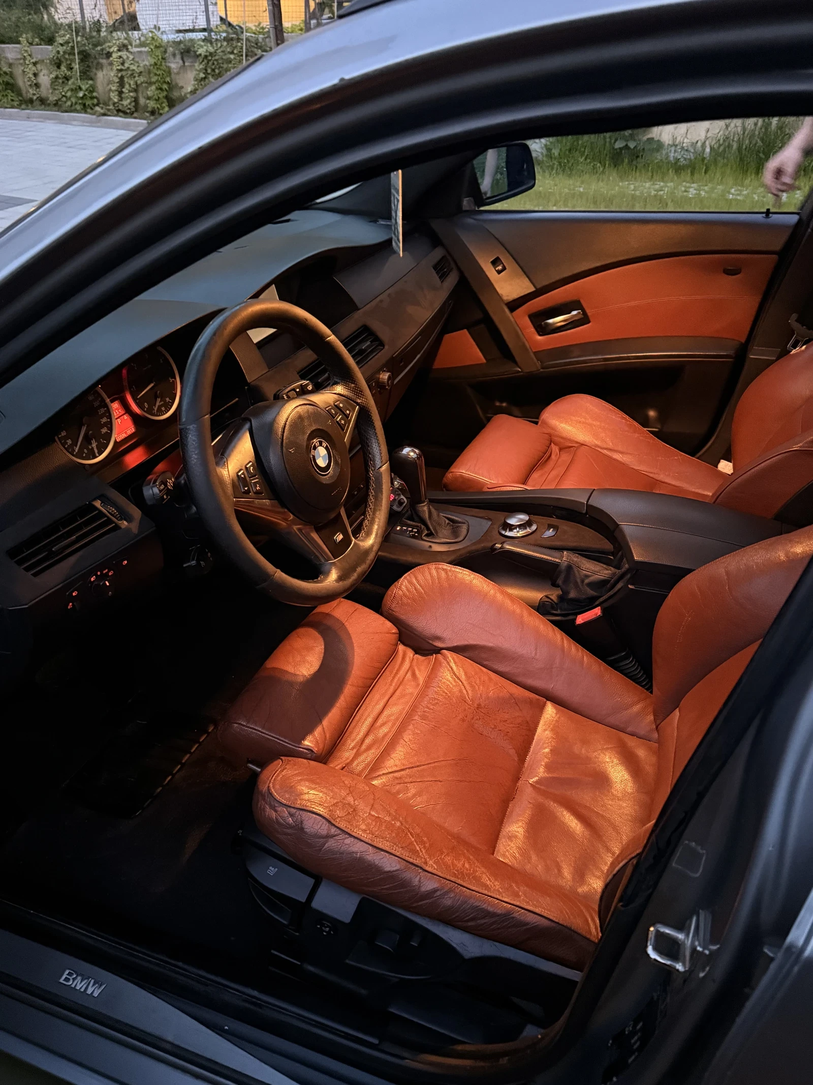 BMW 530, снимка 11 - Автомобили и джипове - 55252887