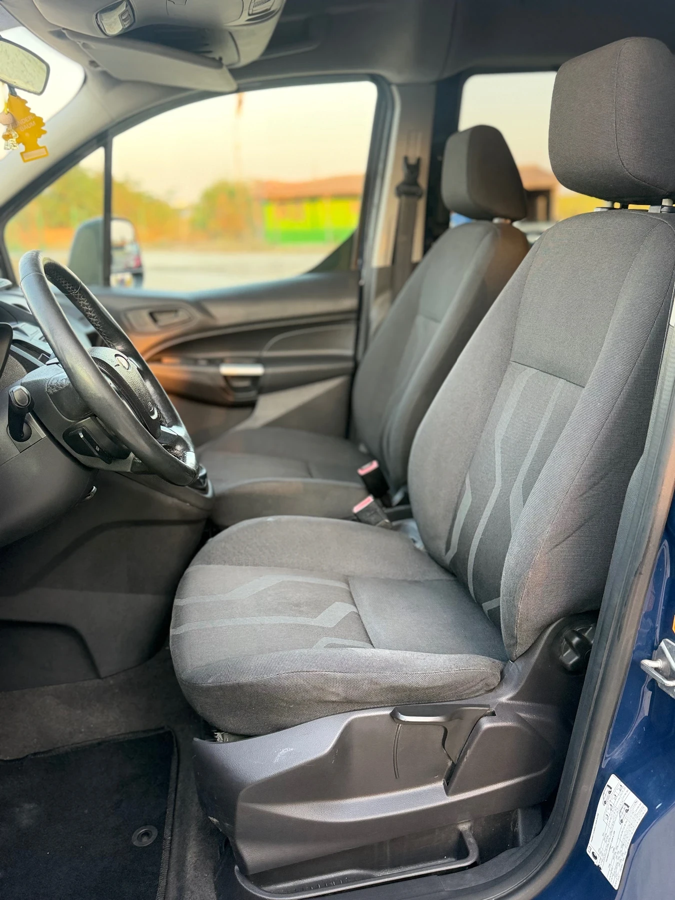 Ford Connect 1.6 TDCI * 116 к.с , снимка 8 - Автомобили и джипове - 55599442