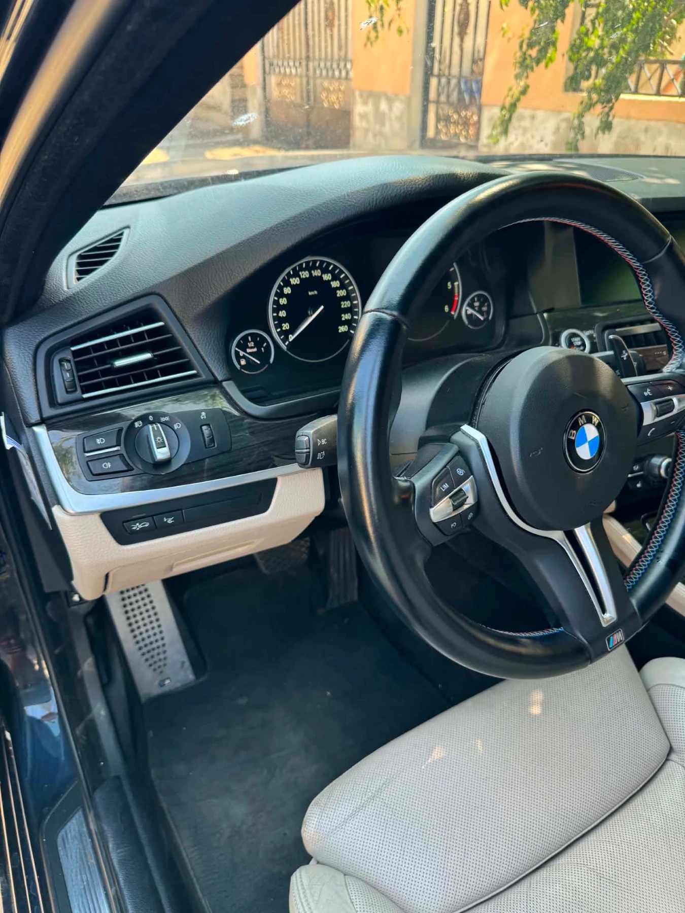 BMW 535 F10, снимка 16 - Автомобили и джипове - 55612878