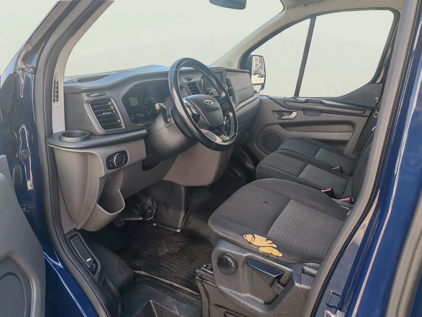 Ford Transit Custom 2.0 EcoBlue, снимка 7 - Автомобили и джипове - 55696174