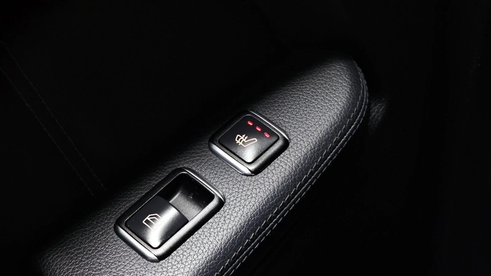 Mercedes-Benz E 220 Avantgarde * ПОДГРЕВИ * ЛЮК * КАМЕРА, снимка 16 - Автомобили и джипове - 55844425
