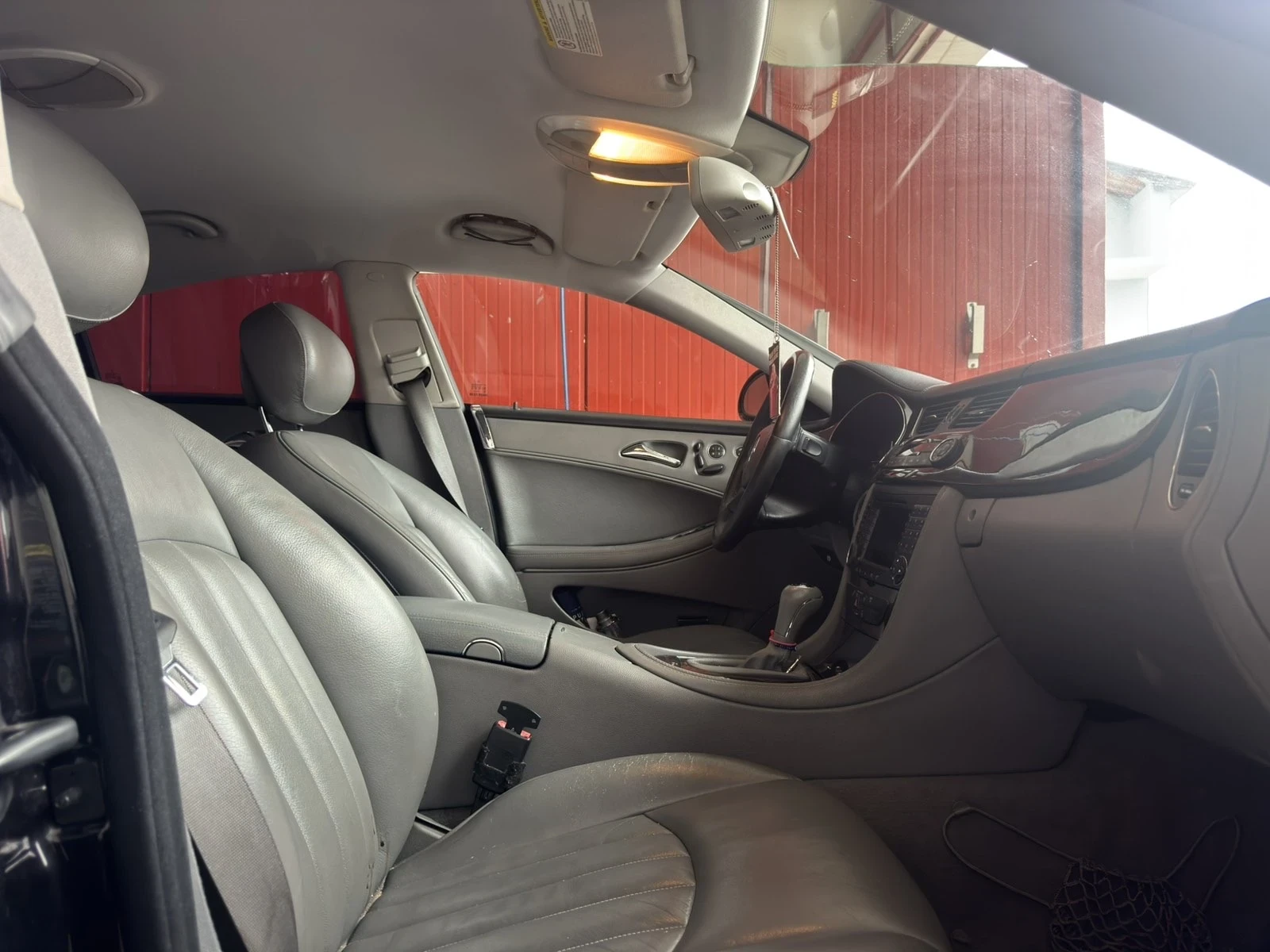 Mercedes-Benz CLS 320, снимка 5 - Автомобили и джипове - 56119840