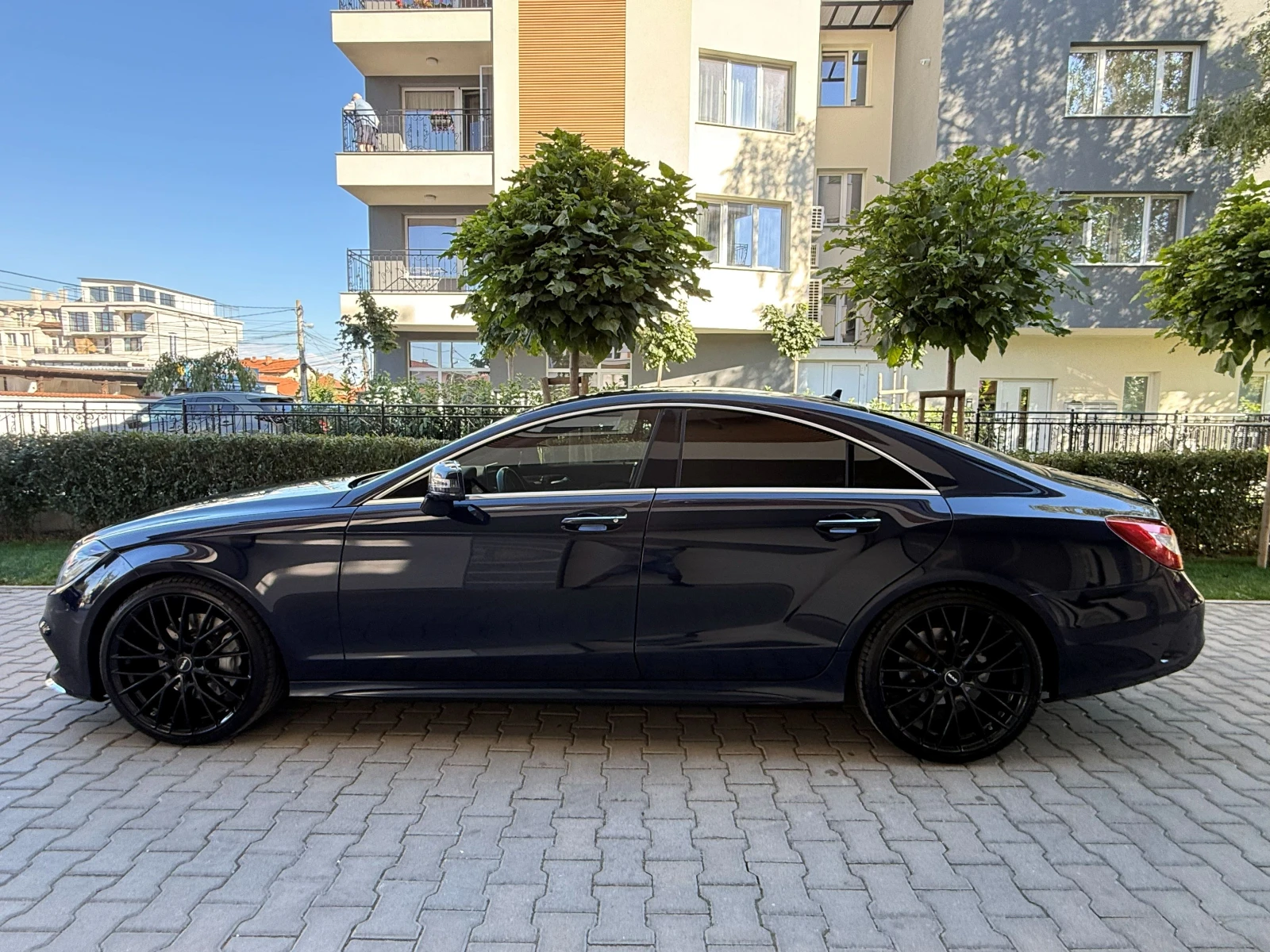 Mercedes-Benz CLS 350 AMG-PAKET-9G-tronic-FACELIFT-3.5CDI-4X4-СЕДАН-TOP, снимка 8 - Автомобили и джипове - 56120543
