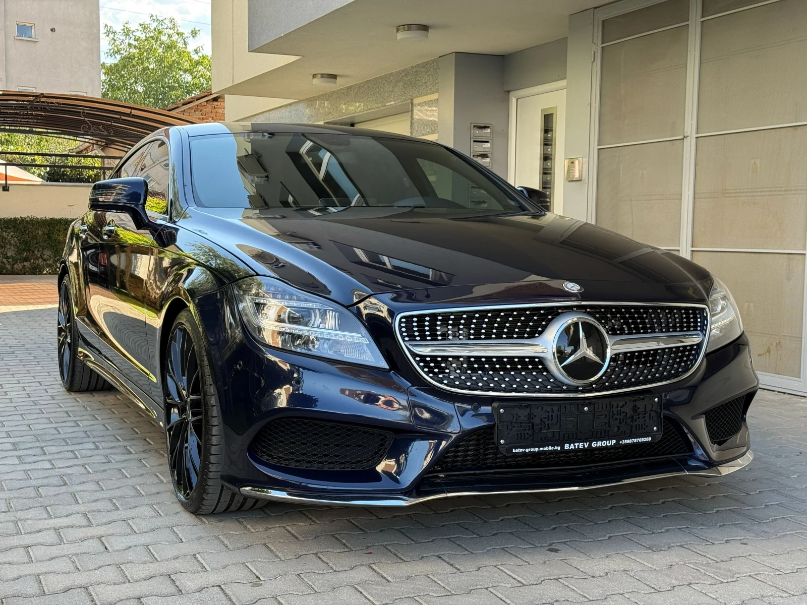 Mercedes-Benz CLS 350 AMG-PAKET-9G-tronic-FACELIFT-3.5CDI-4X4-СЕДАН-TOP, снимка 3 - Автомобили и джипове - 56120543