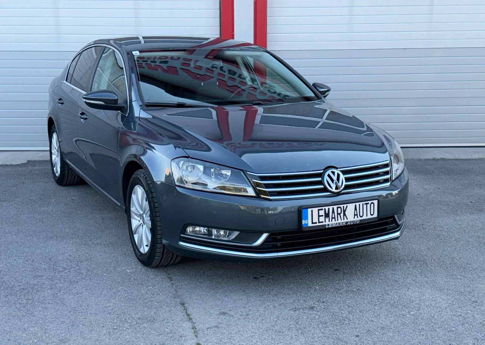 VW Passat 1.6TDI KLIMATRONIK 6-SPEED EVRO 5A ЛИЗИНГ, снимка 5 - Автомобили и джипове - 56244759