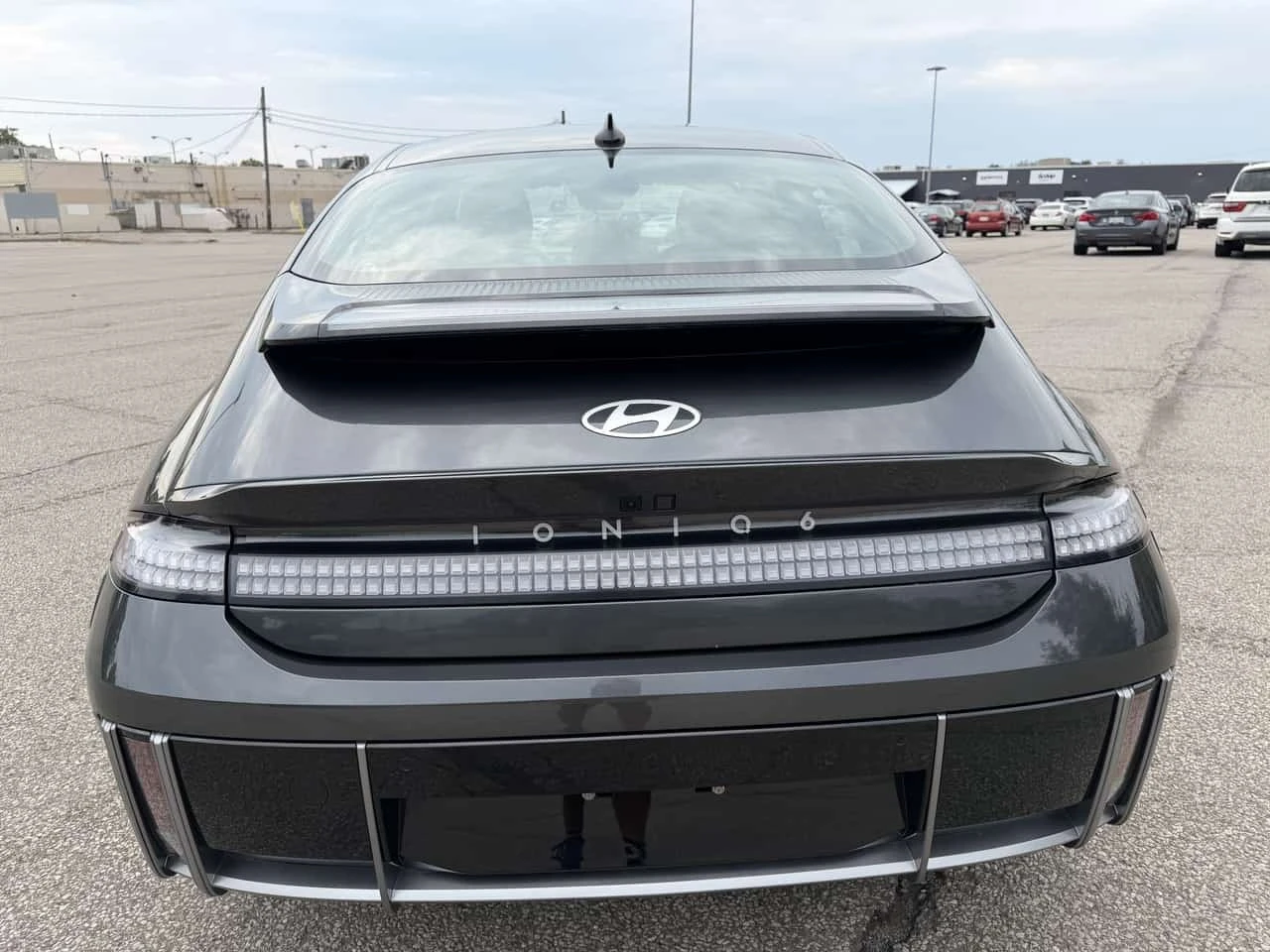 Hyundai Ioniq 6 * Preferred RWD Long Range * CARFAX *  | Mobile.bg � ����������� 6