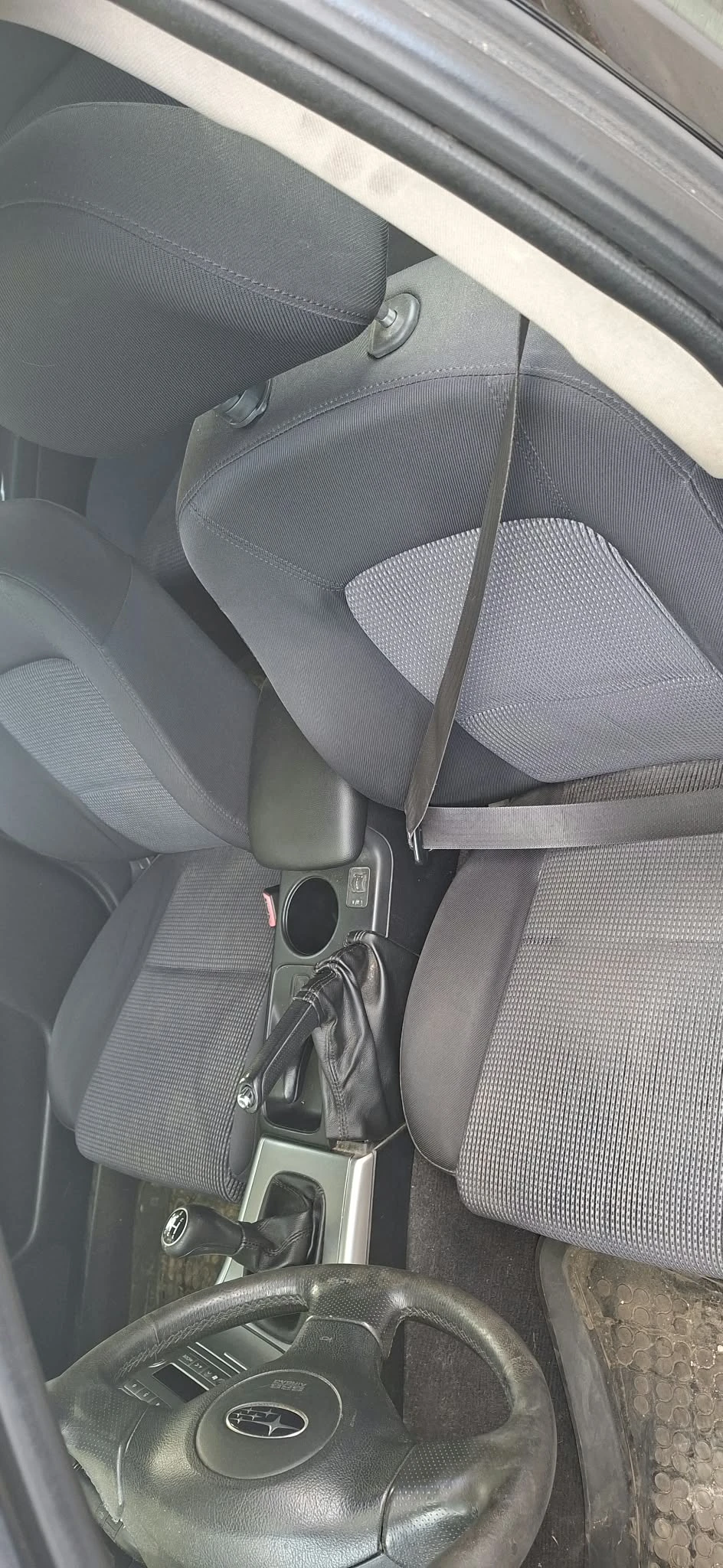 Subaru Outback, снимка 8 - Автомобили и джипове - 56666151