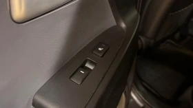 Kia Sportage 2 4х4 NAVI АВТОМАТИК , снимка 16
