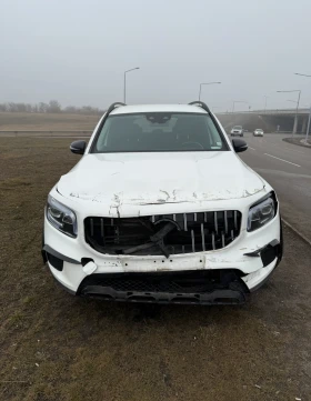     Mercedes-Benz GLB 4 Matic