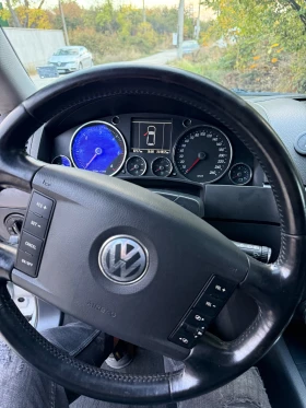 VW Touareg 3.0TDI* АВТОМАТ* КОЖЕН САЛОН*  | Auto.bg — изображение 11