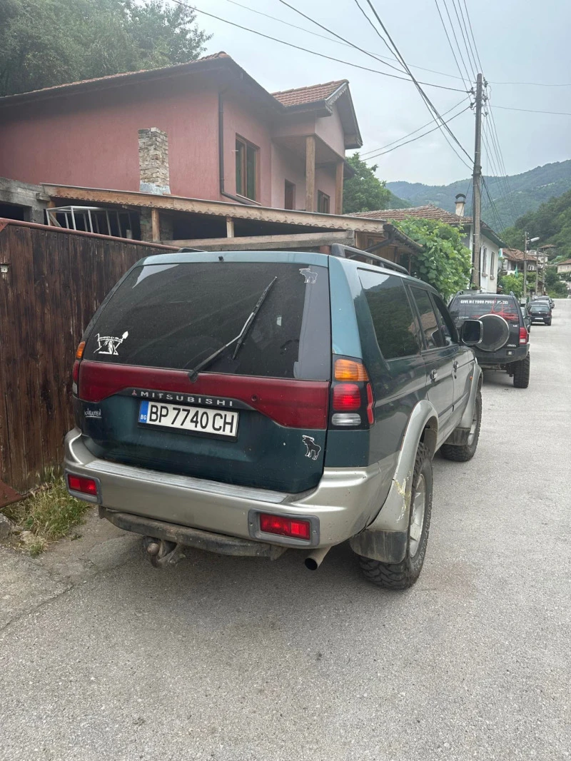 Mitsubishi Pajero, снимка 4 - Автомобили и джипове - 48245026