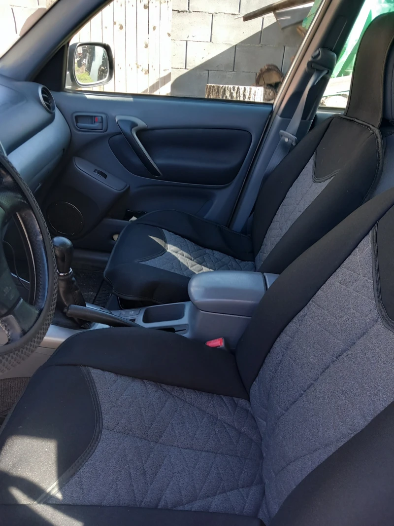 Toyota Rav4 2, снимка 5 - Автомобили и джипове - 51676420