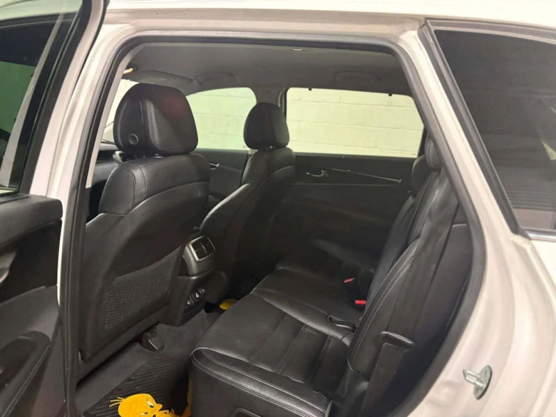 Kia Sorento AWD 3.3L 7-местен, снимка 11 - Автомобили и джипове - 52615594