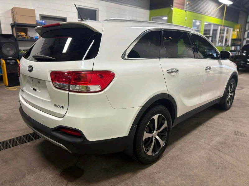 Kia Sorento AWD 3.3L 7-местен, снимка 4 - Автомобили и джипове - 52615594