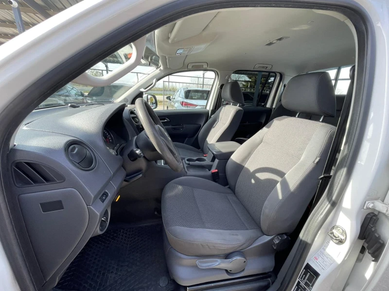 VW Amarok 2.0TDI/4x4/Специално оборудване , снимка 12 - Автомобили и джипове - 52627633