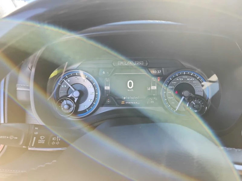 Dodge RAM 1500 * Limited * CARFAX * БЕЗ ПЪРВОНАЧАЛНА ВНОСКА, снимка 8 - Автомобили и джипове - 53174837