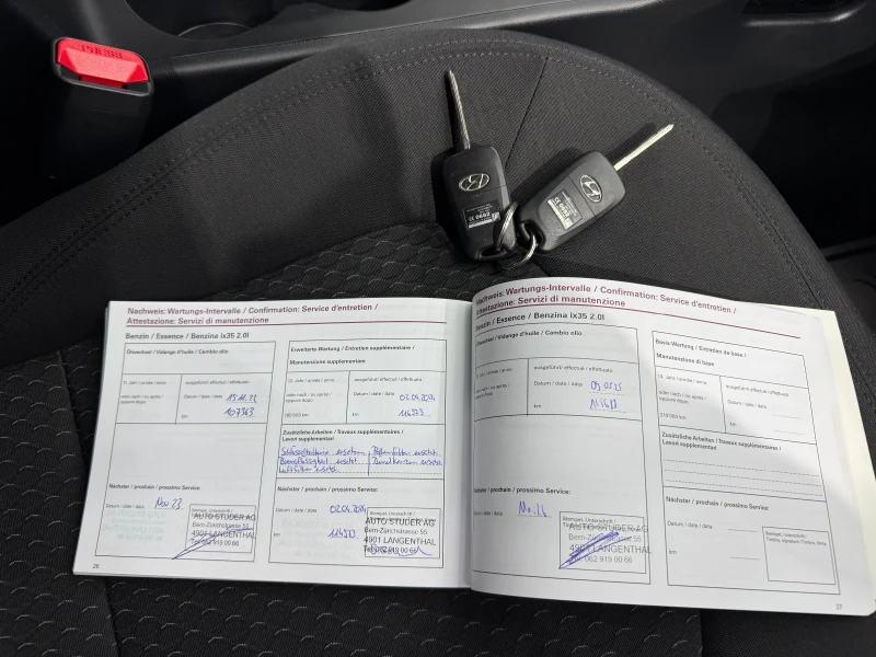 Hyundai IX35 2.0i 4x4 SWIS, снимка 15 - Автомобили и джипове - 53419724