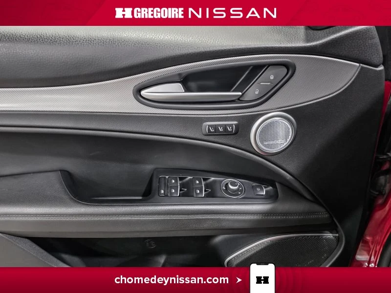 Alfa Romeo Stelvio Sport AWD* HARMAN KARDON* PANORAMA* ПОДГРЕВ* CAM* , снимка 16 - Автомобили и джипове - 54714616