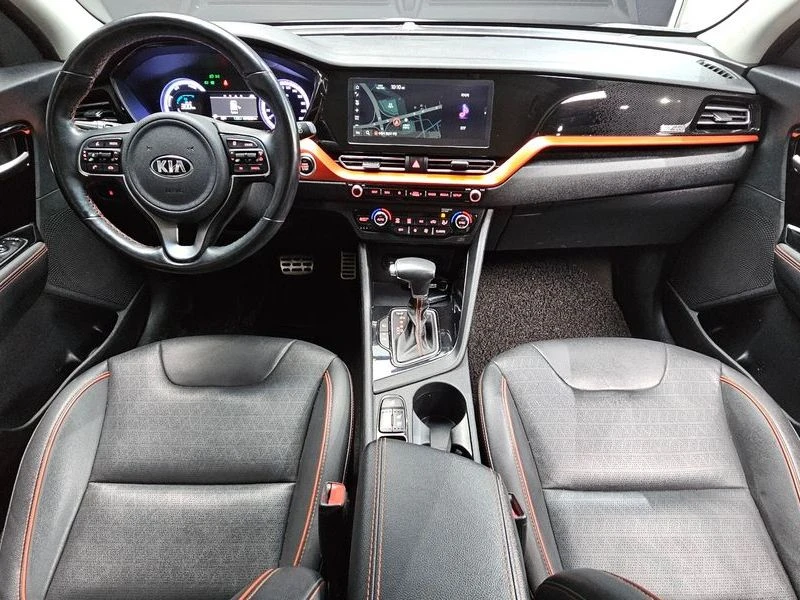 Kia Niro G4LE, снимка 6 - Автомобили и джипове - 56705177