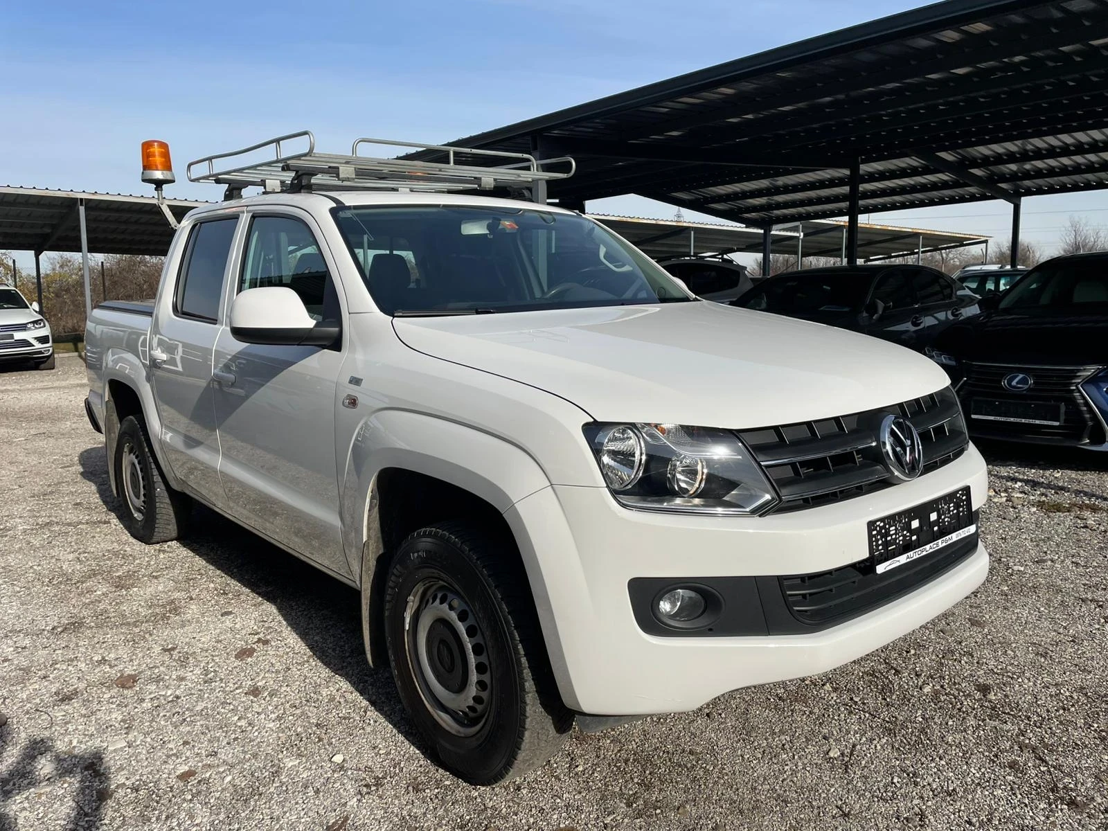 VW Amarok 2.0TDI/4x4/Специално оборудване  - изображение 3