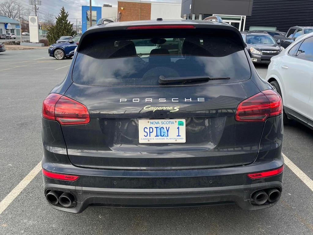 Porsche Cayenne * S E Hybrid * CARFAX * БЕЗ ПЪРВОНАЧАЛНА ВНОСКА - изображение 4