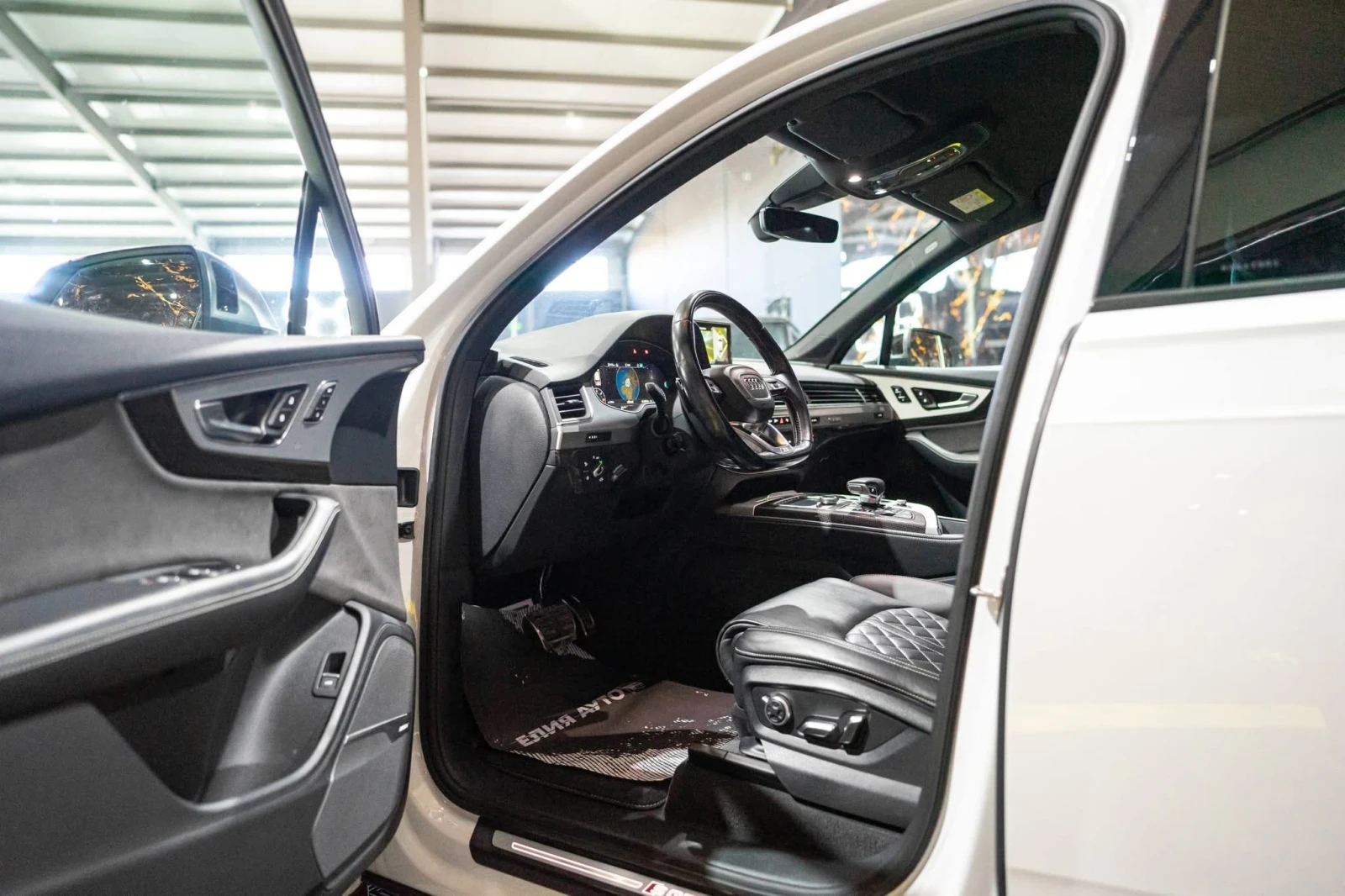 Audi SQ7 4.0TDI V8 MATRIX FULL S LINE BOSE ������ 100% | Mobile.bg � ����������� 11