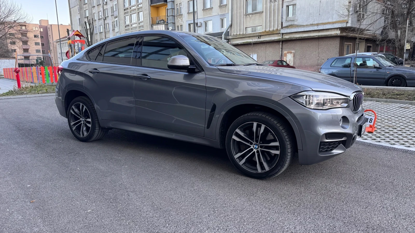 BMW X6 M50d XDrive, снимка 2 - Автомобили и джипове - 53668093