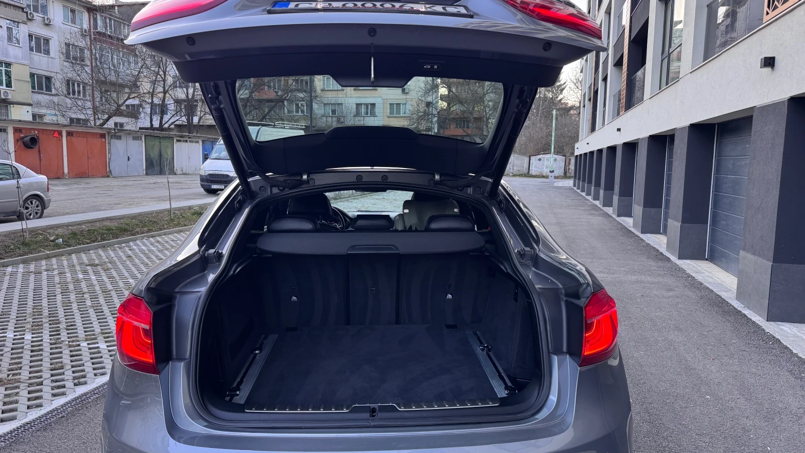 BMW X6 M50d XDrive, снимка 11 - Автомобили и джипове - 53668093