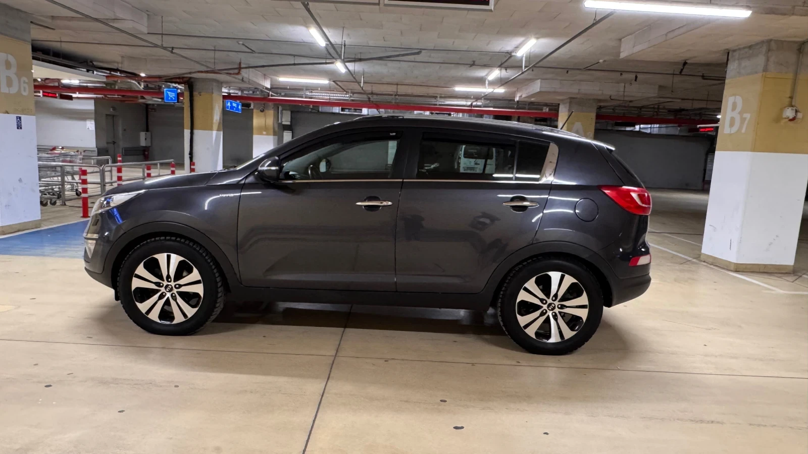 Kia Sportage 2 4х4 NAVI АВТОМАТИК , снимка 6 - Автомобили и джипове - 53796474