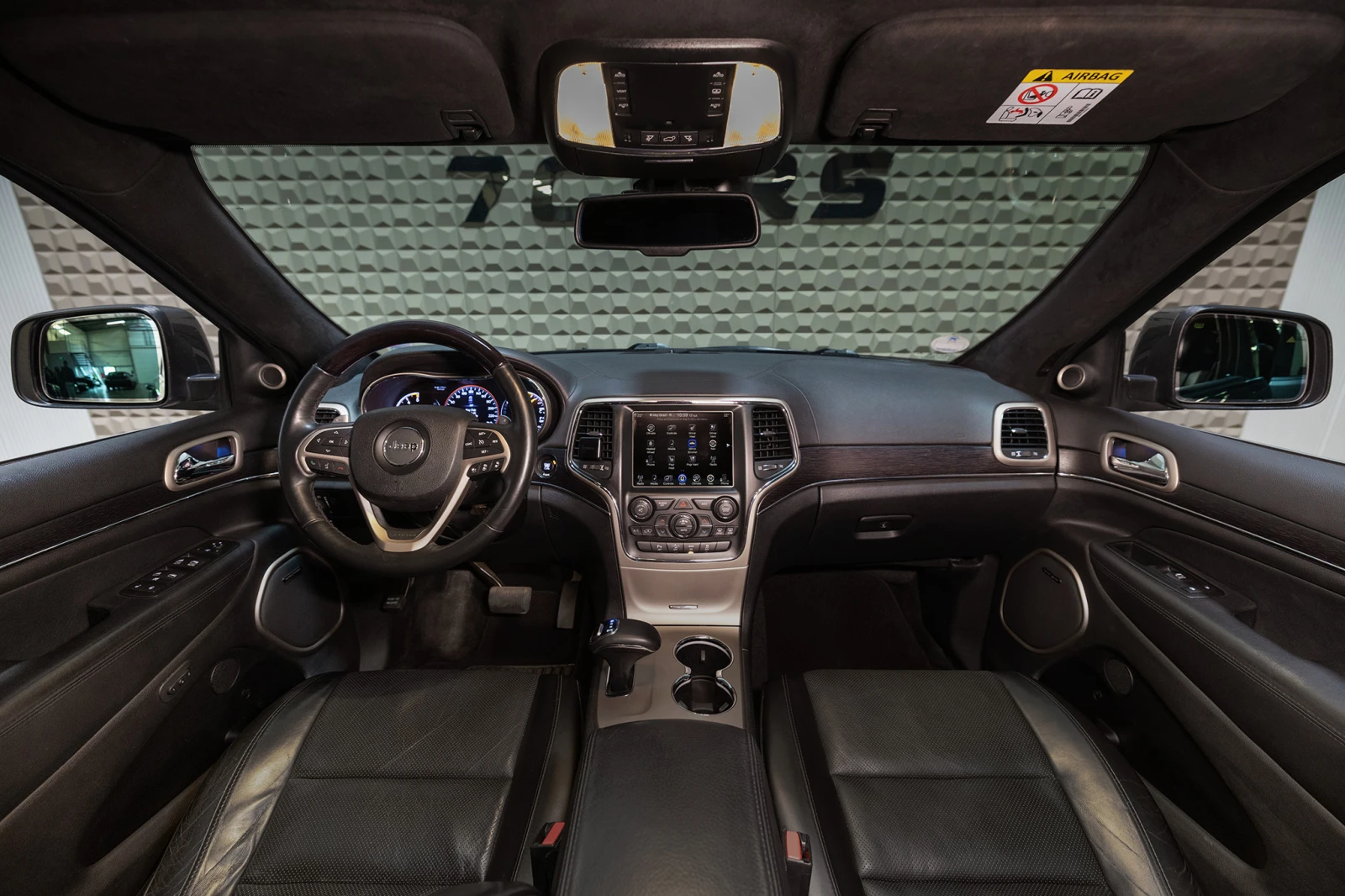 Jeep Grand cherokee 3.0 V6* Summit* Harman Kardon* Панорама* Подгрев, снимка 9 - Автомобили и джипове - 54601296