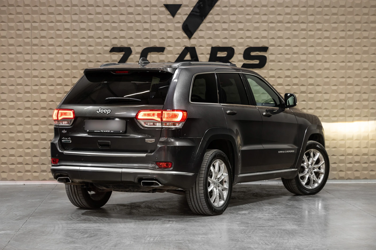 Jeep Grand cherokee 3.0 V6* Summit* Harman Kardon* Панорама* Подгрев, снимка 6 - Автомобили и джипове - 54601296