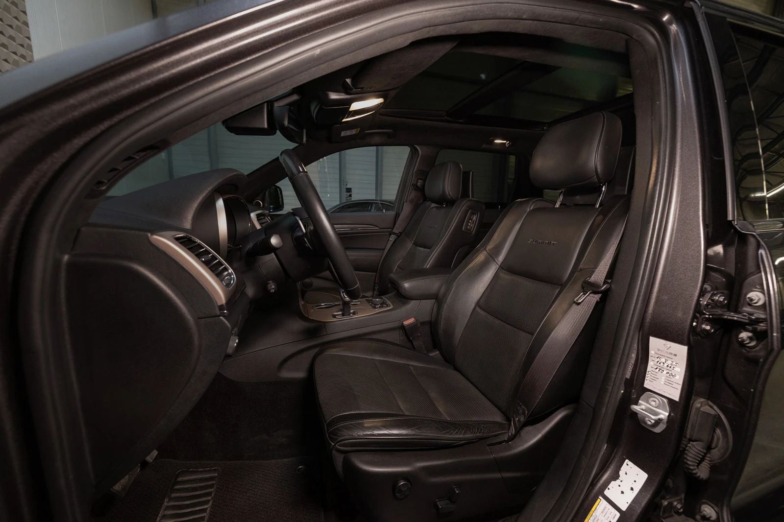 Jeep Grand cherokee 3.0 V6* Summit* Harman Kardon* Панорама* Подгрев, снимка 8 - Автомобили и джипове - 54601296