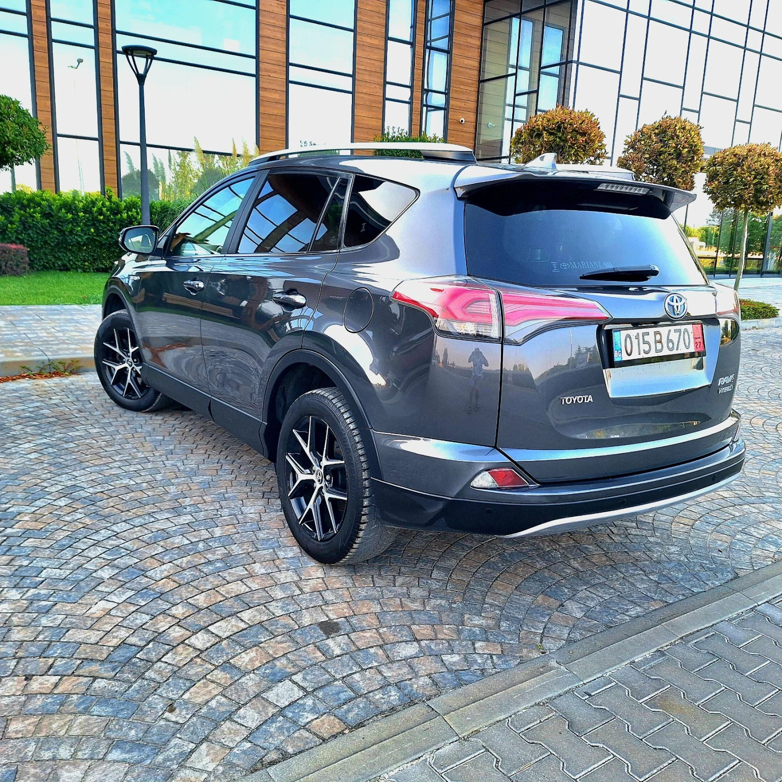 Toyota Rav4 Гаранция4х4 дистроник KYLESS кожа EXCLUSIV 2.5 хиб, снимка 7 - Автомобили и джипове - 55968863