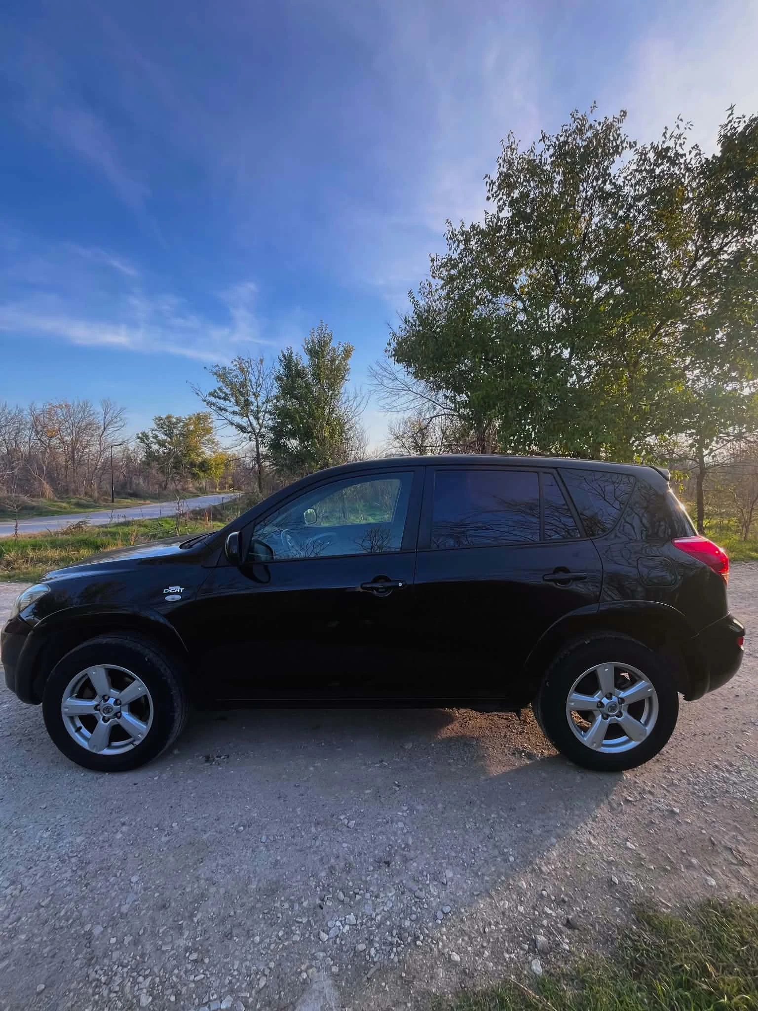 Toyota Rav4 D-4D, снимка 2 - Автомобили и джипове - 56381925