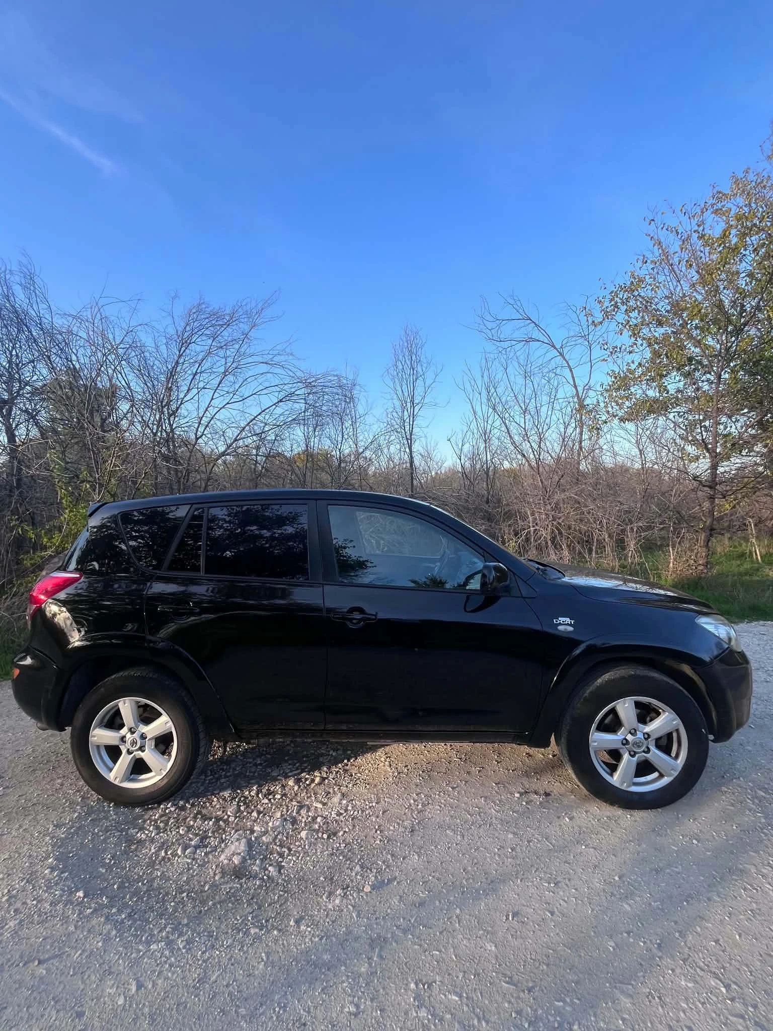 Toyota Rav4 D-4D, снимка 3 - Автомобили и джипове - 56381925