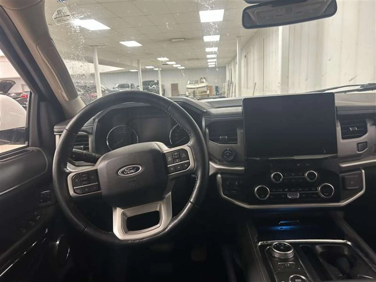 Ford Expedition XLT | 3.5L Ecoboost V6 Engine | Active Grille Shut | Mobile.bg � ����������� 9