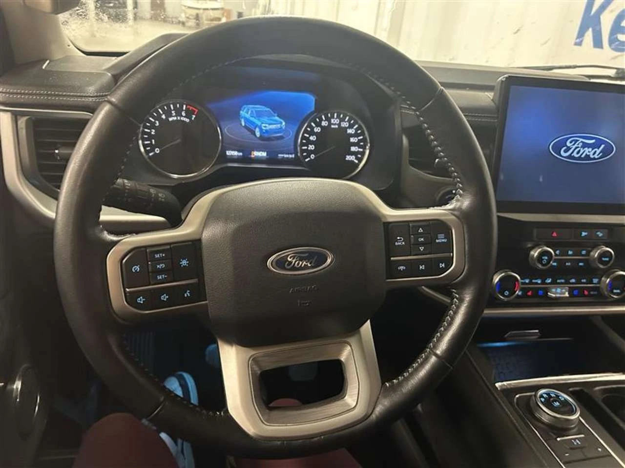 Ford Expedition XLT | 3.5L Ecoboost V6 Engine | Active Grille Shut | Mobile.bg � ����������� 11