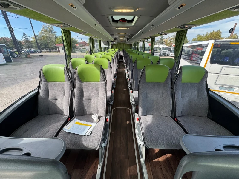 Mercedes-Benz Tourismo O 350 RHD 16RHD M2 ТОП ЕВРО 6, снимка 9 - Бусове и автобуси - 52147092