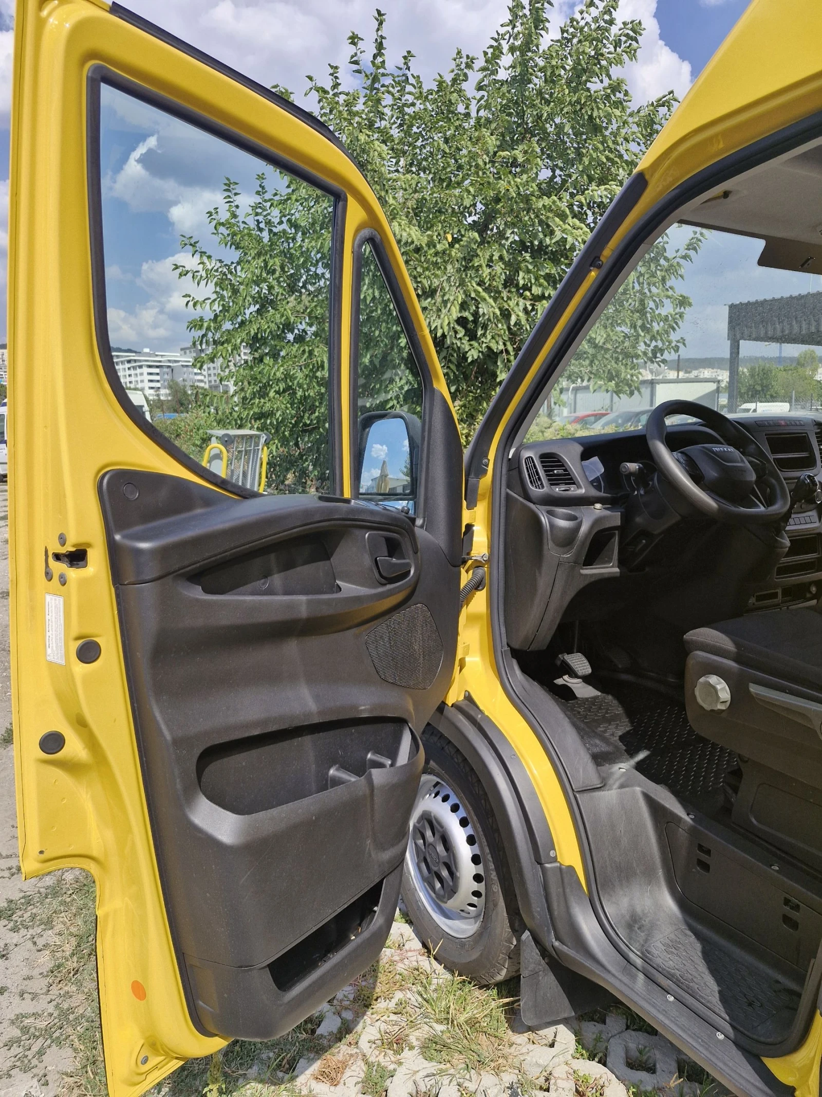 Iveco 3512 35-120 EURO6 | Mobile.bg   12