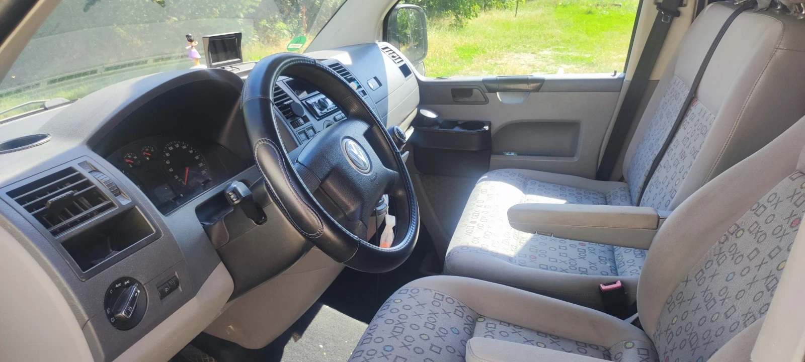 VW Transporter T5, снимка 2 - Бусове и автобуси - 55052116