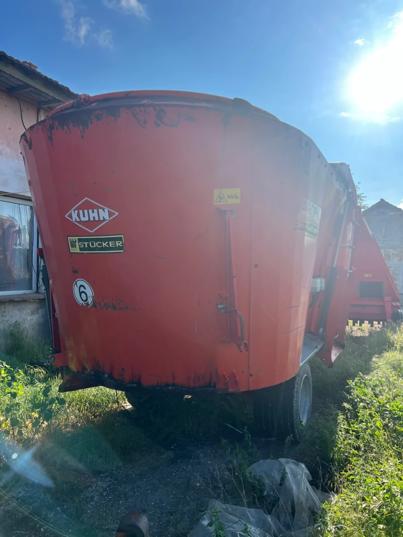 Друг вид Внос KUHN 15 кубика, снимка 2 - Селскостопанска техника - 52384934