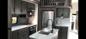 Каравана Други Wildwood Grand Lodge, снимка 1