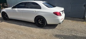 Mercedes-Benz E 220 Е220d, снимка 3