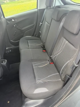 Peugeot 208 1.4 газов инжекцион, снимка 8