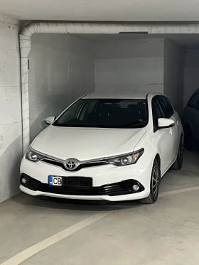 Toyota Auris, снимка 1