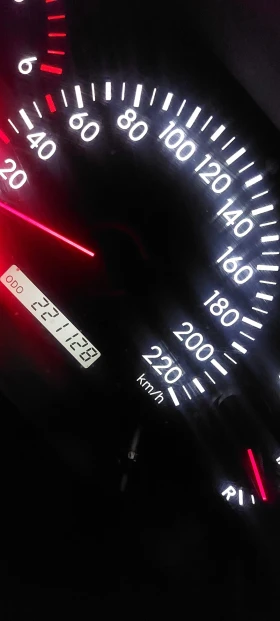 Toyota Corolla verso D4D   | Mobile.bg    10